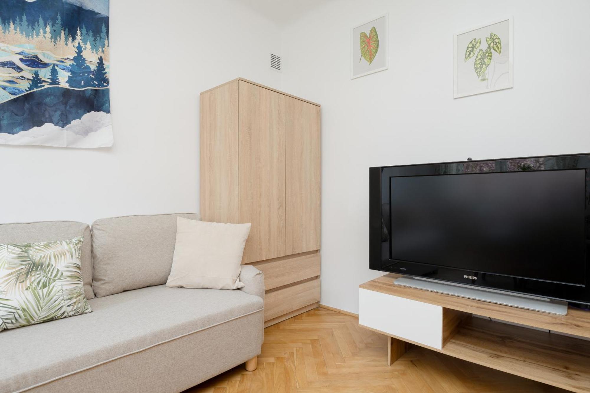 Spacious Apartment For 6 People Near The Old Town By Noclegi Renters Warszawa Eksteriør billede