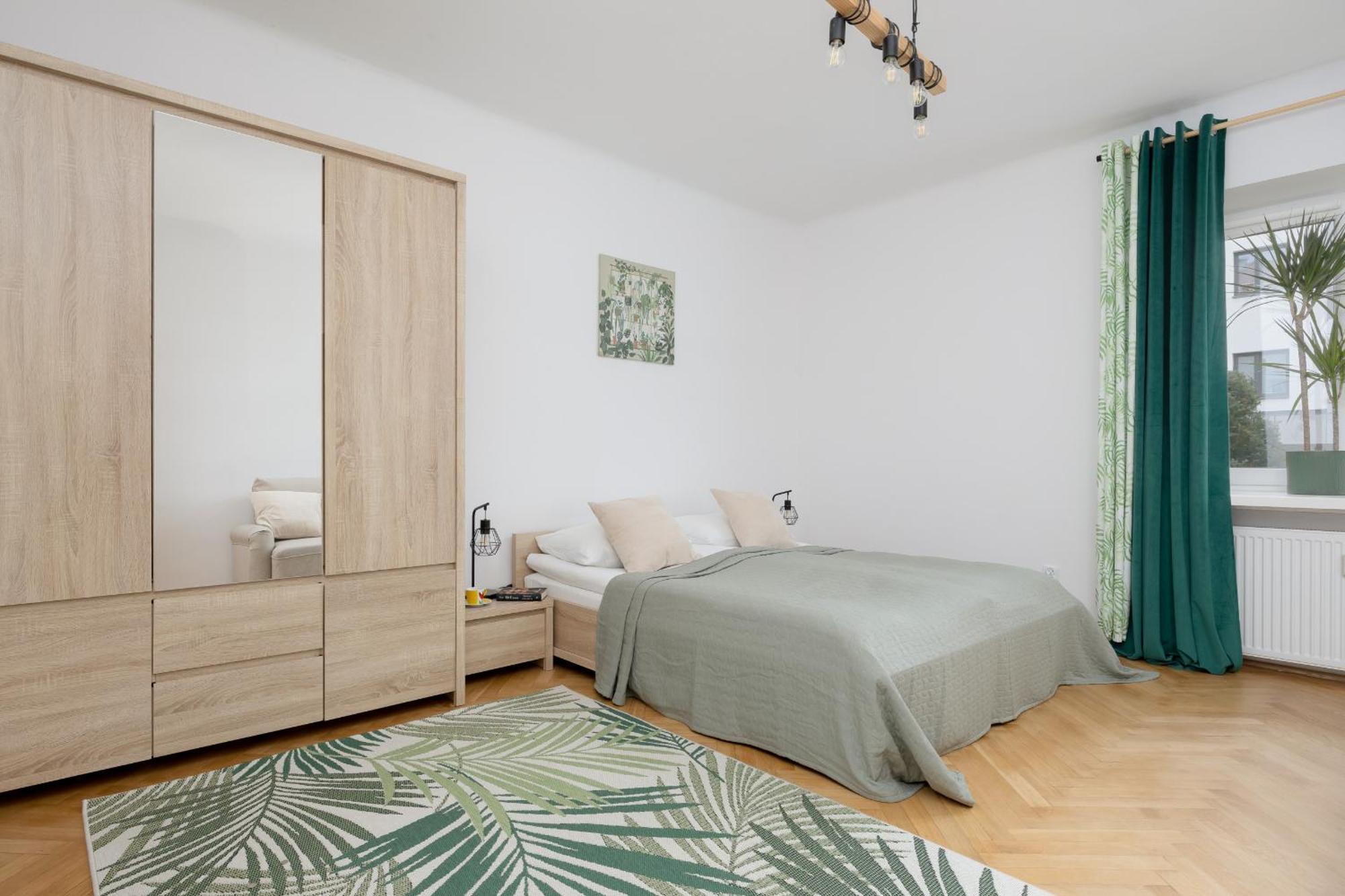 Spacious Apartment For 6 People Near The Old Town By Noclegi Renters Warszawa Eksteriør billede